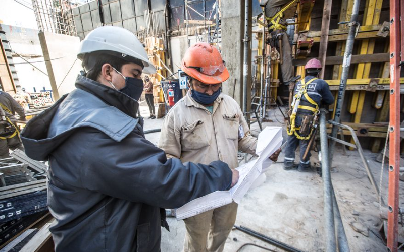 Subió casi un 70 % la construcción en un año