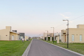Barrio Ayres de Amanecer - calle Mansilla y calle 15