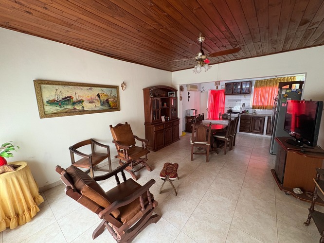 Casa en Venta en Italia 1400, Pergamino Ciganda Inmobiliaria